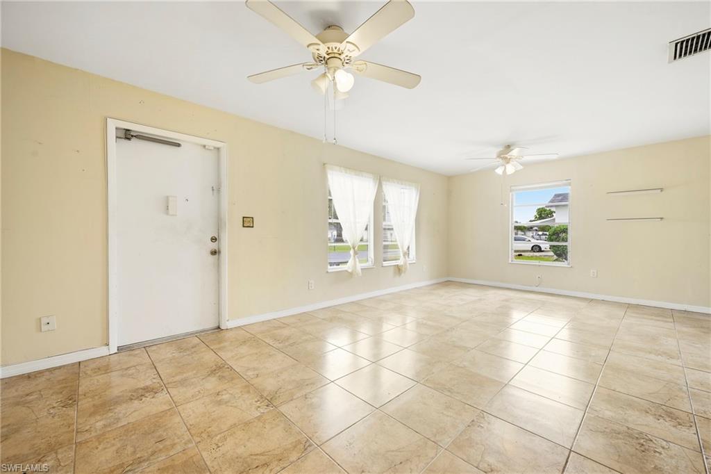 8 Tangerine Ct Property Photo 7
