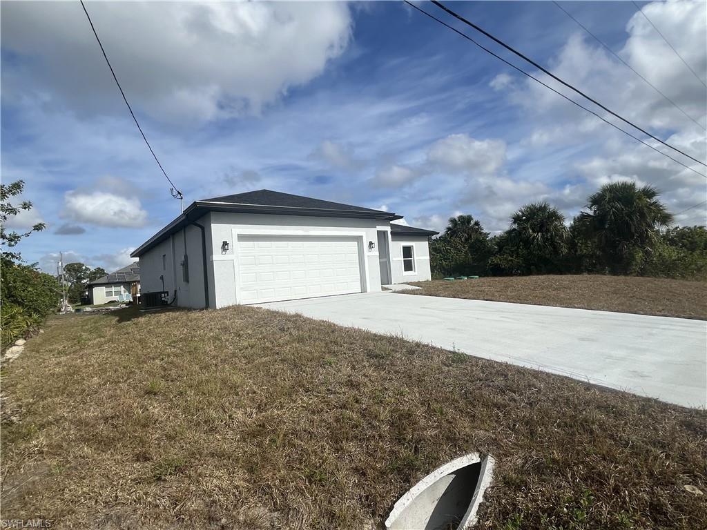 707 Puccini Ave S Property Photo 2