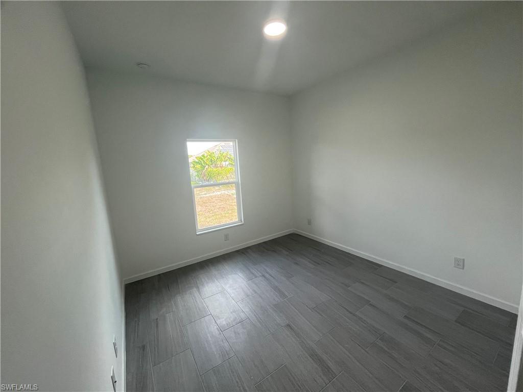 707 Puccini Ave S Property Photo 9