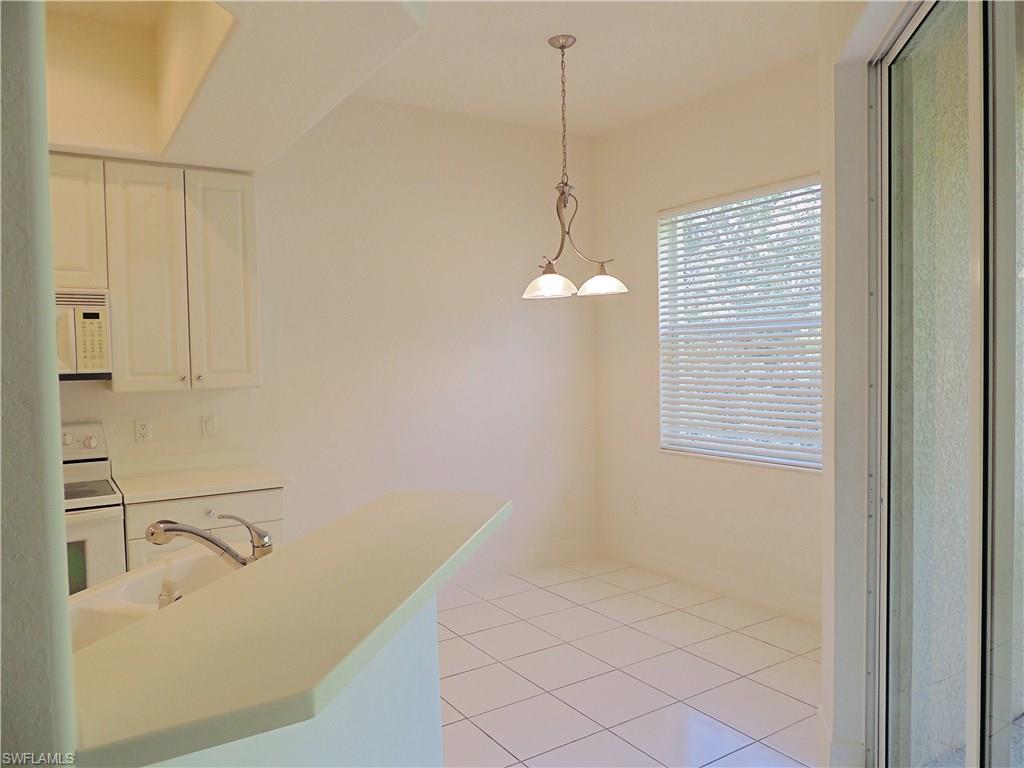 6020 Jonathans Bay Cir 202 Property Photo 8