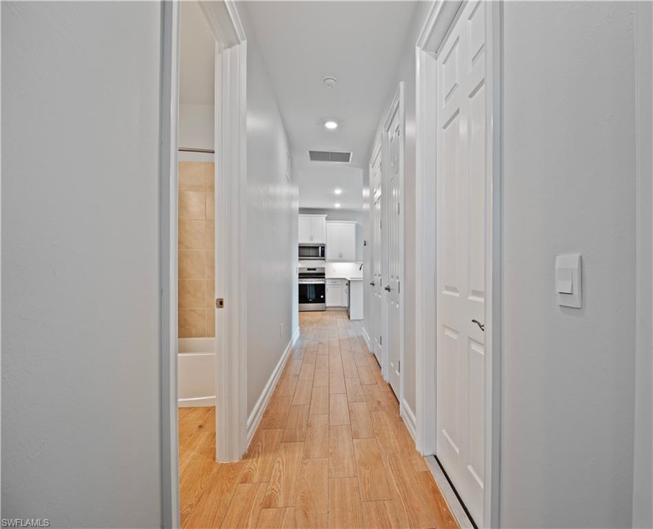 16947 Hawk Ct Property Photo 24