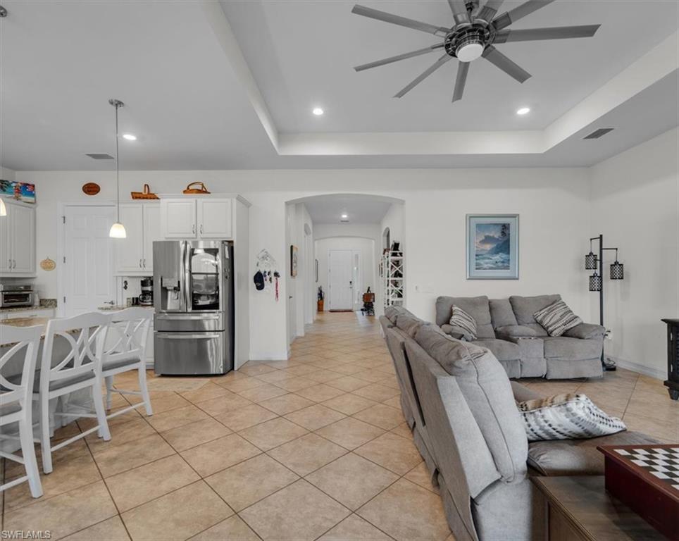 3271 Baravaldo Cir Property Photo 6