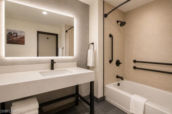 22417 Hancock Ave Property Photo 11