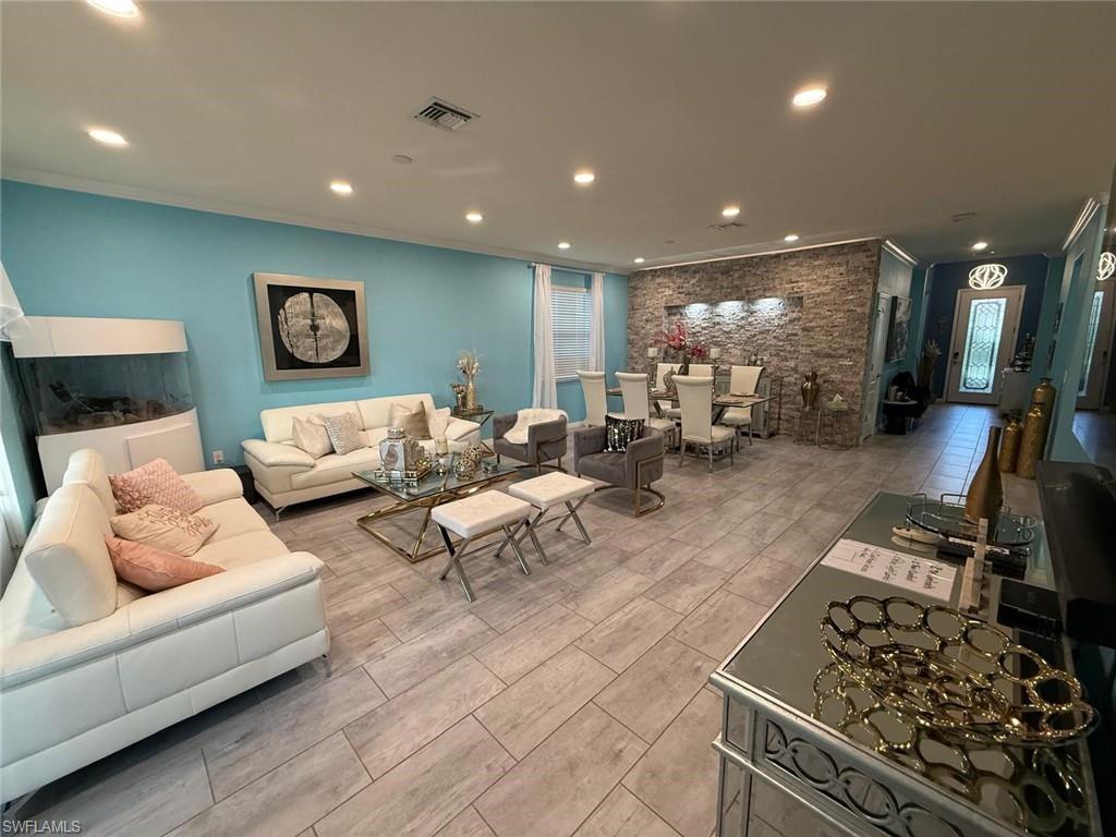 12963 Pemberton Way Property Photo 15