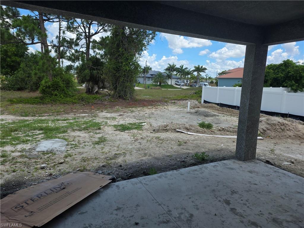 1810 Nw 20th Ter Property Photo 3