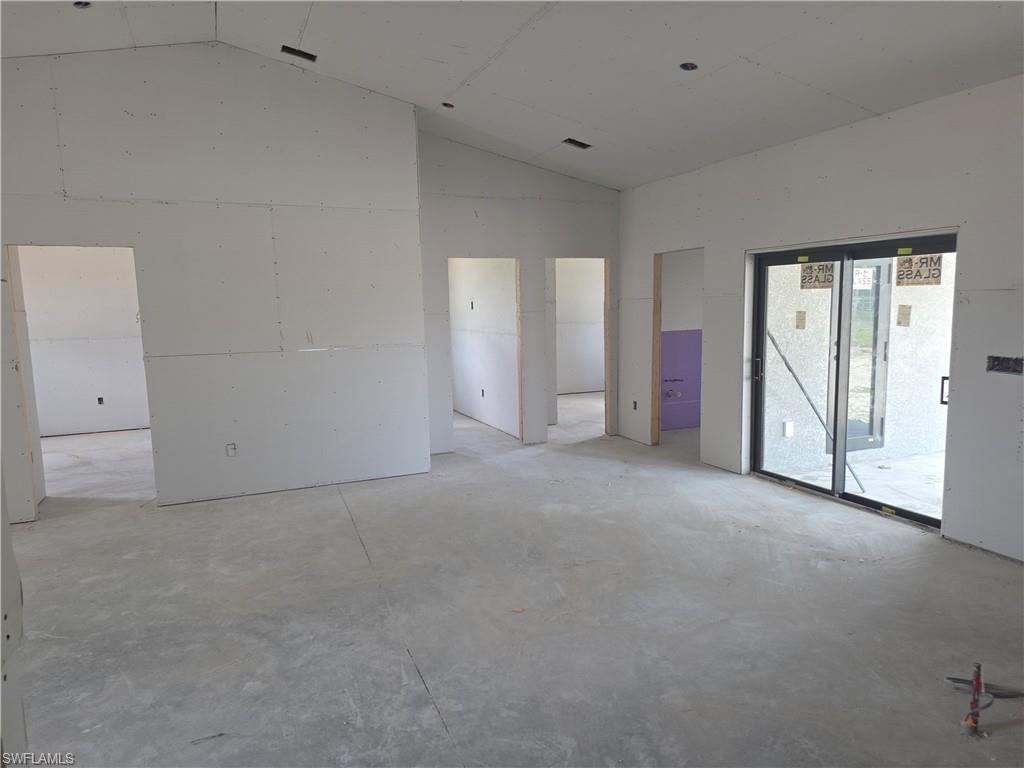 1810 Nw 20th Ter Property Photo 5
