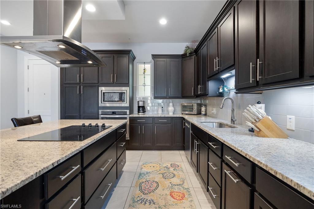 21460 Strada Nuova Cir B214 Property Photo 6