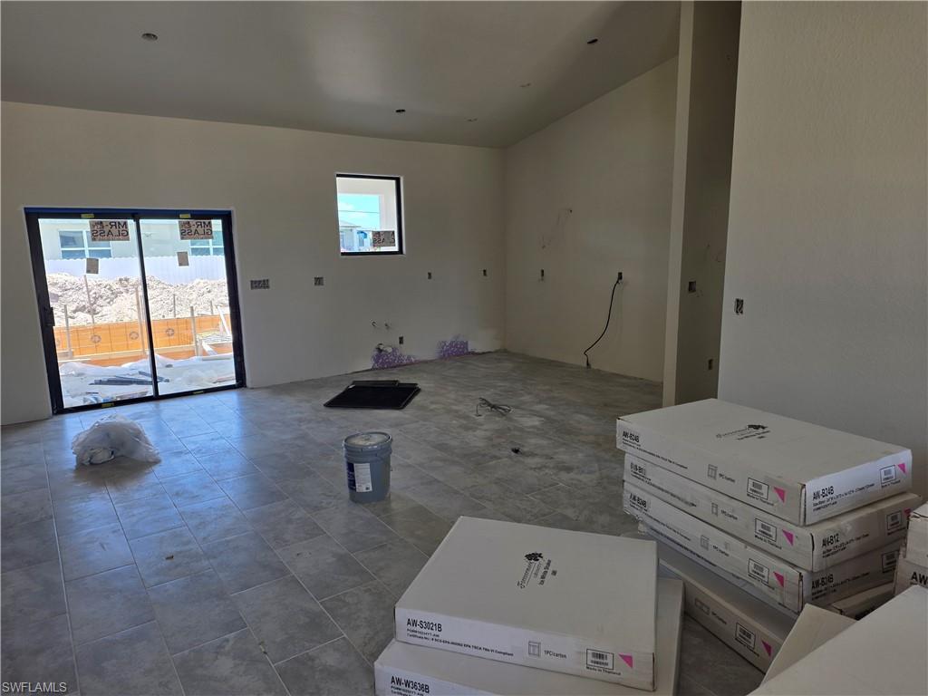 2615 Nw 26th Ter Property Photo 5