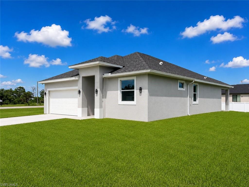 8006 Buttercup Cir Property Photo 3