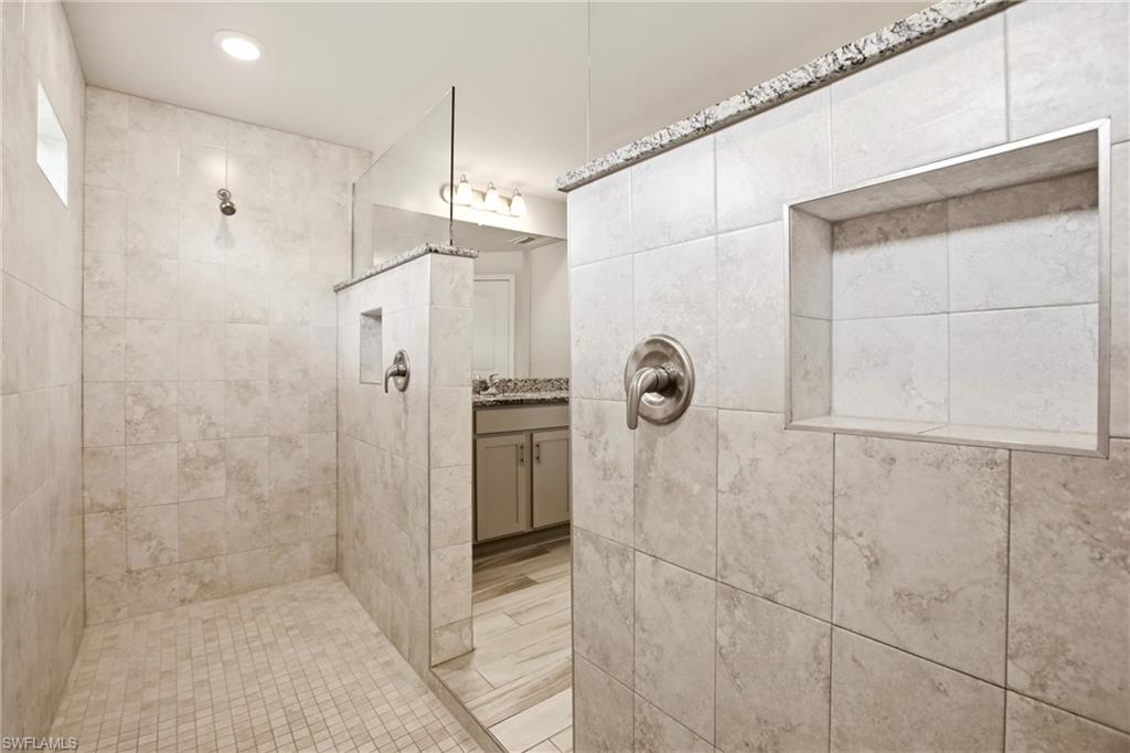 1024 Ne 33rd Ln Property Photo 40
