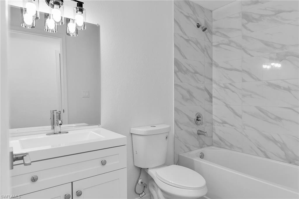 2221 Nw 43rd Ave Property Photo 18