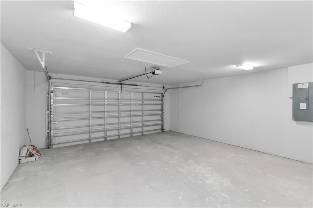 2221 Nw 43rd Ave Property Photo 31
