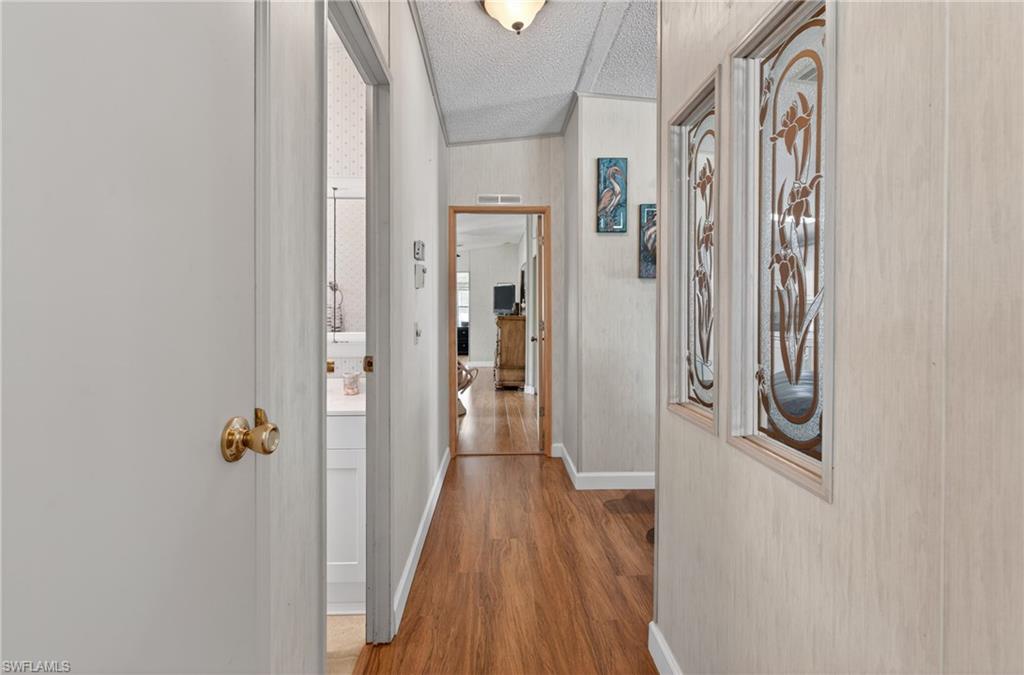 14527 Paul Revere Loop Property Photo 5
