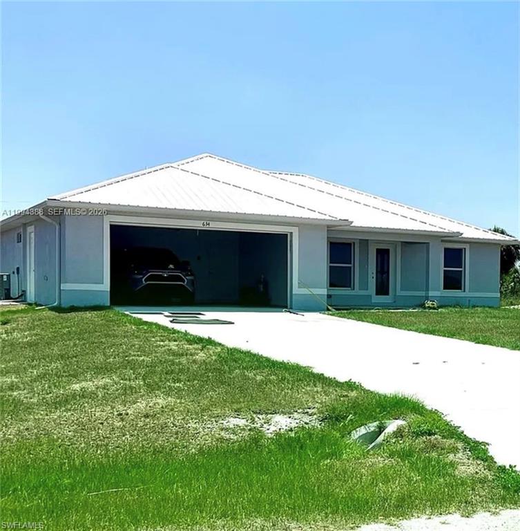634 Royce Rd Property Photo 2