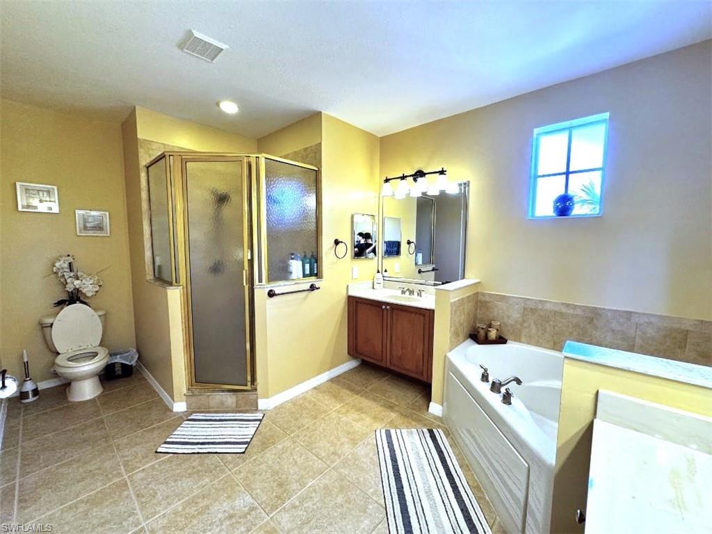 2560 Keystone Lake Dr Property Photo 26