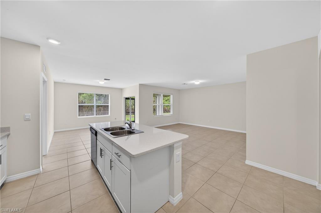 18546 Marlin Kite Ln Property Photo 12