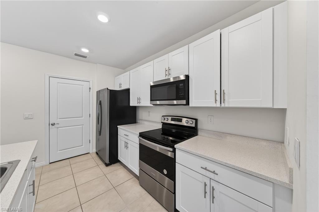 18546 Marlin Kite Ln Property Photo 13
