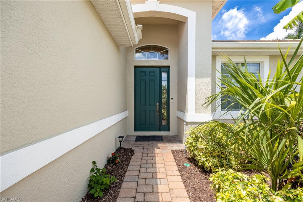 2466 Ashbury Cir Property Photo 3