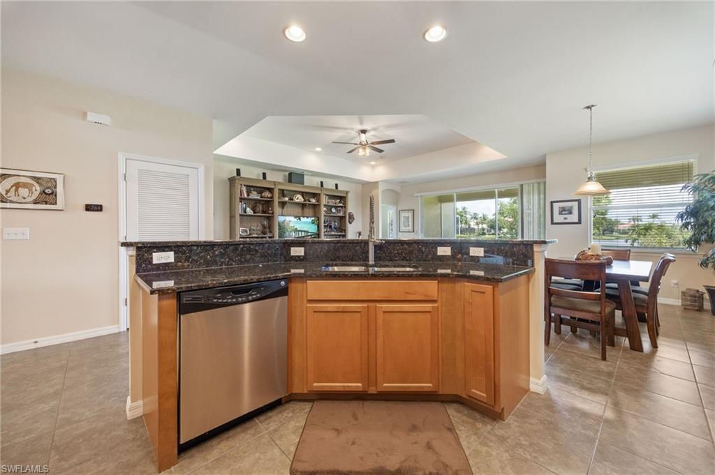 2466 Ashbury Cir Property Photo 10