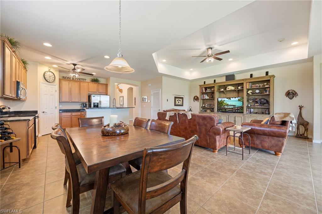 2466 Ashbury Cir Property Photo 13