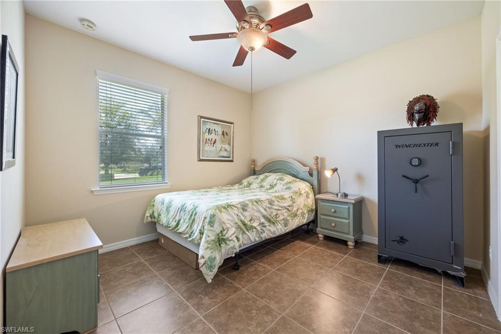 2466 Ashbury Cir Property Photo 23