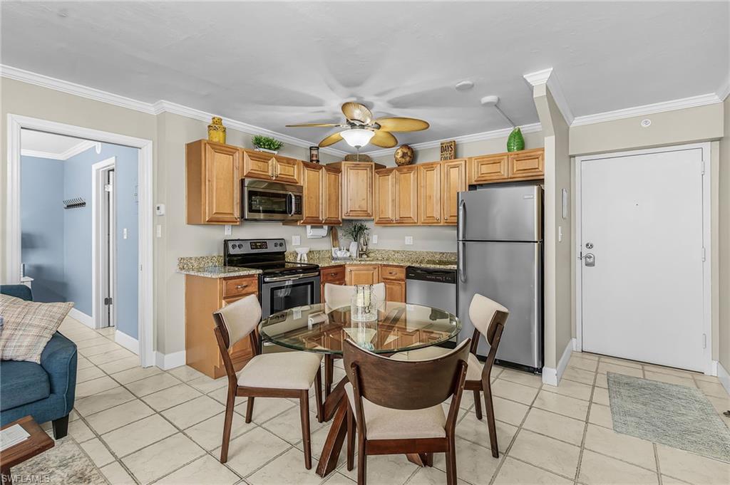 8701 Estero Blvd 304 Property Photo 5