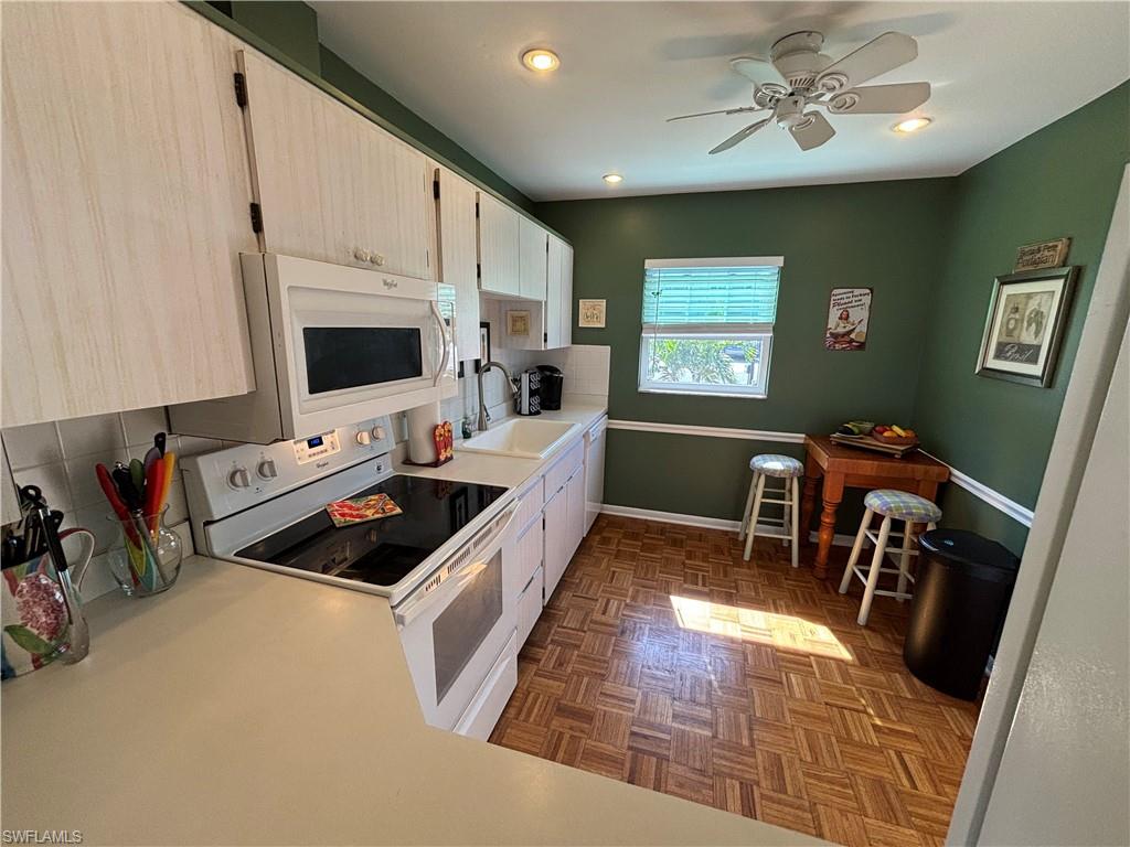 1515 Edgewater Cir Property Photo 12