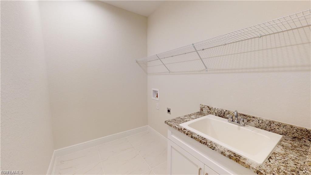 2809 Cape Coral Pkwy W Property Photo 12