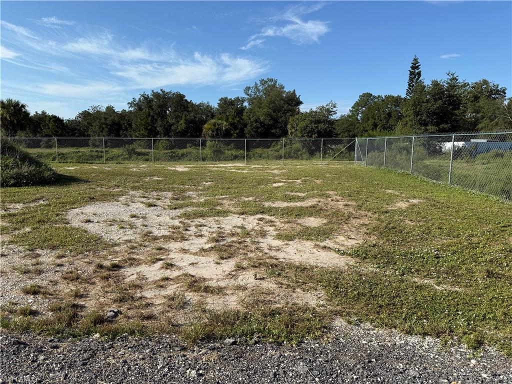 575 S Jinete St Property Photo 10