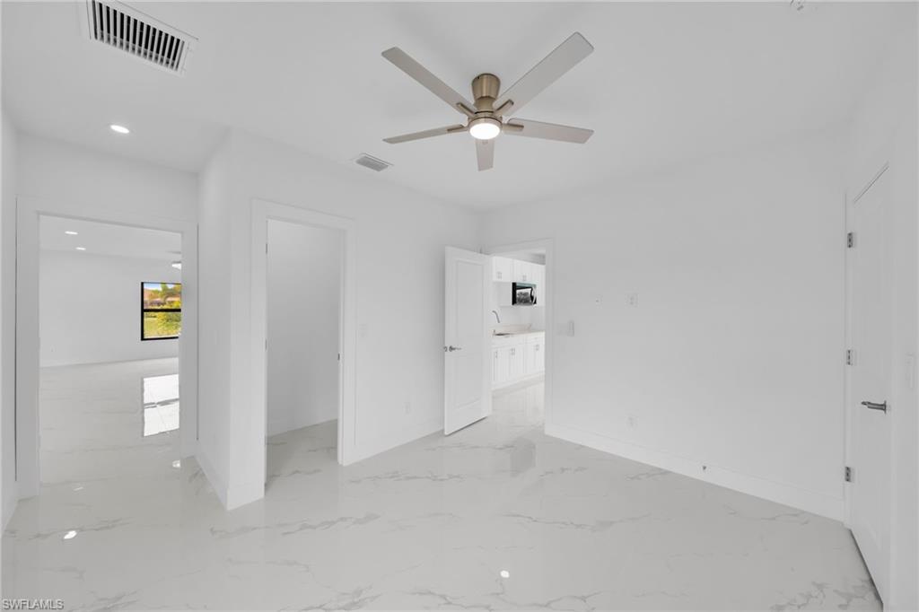 3721 Ne 11th Pl Property Photo 29