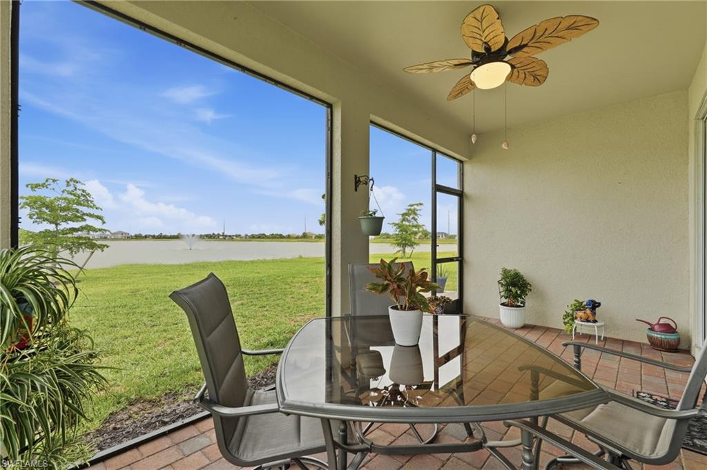 628 Parkshore Lake Ave Property Photo 2