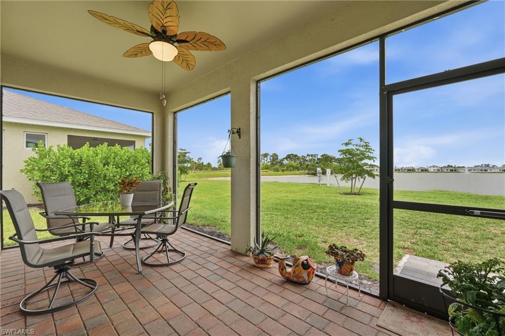 628 Parkshore Lake Ave Property Photo 3