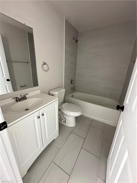 1027 Andalusia Blvd Property Photo 12