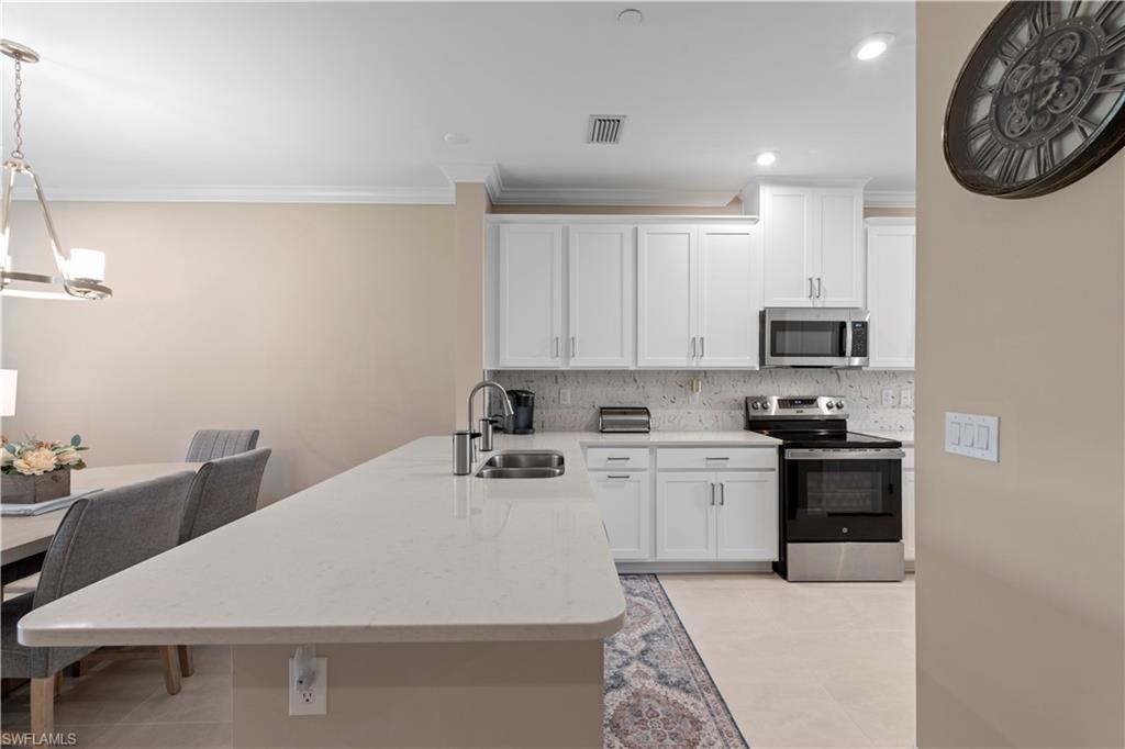 11790 Venetian Lagoon Dr 103 Property Photo 15