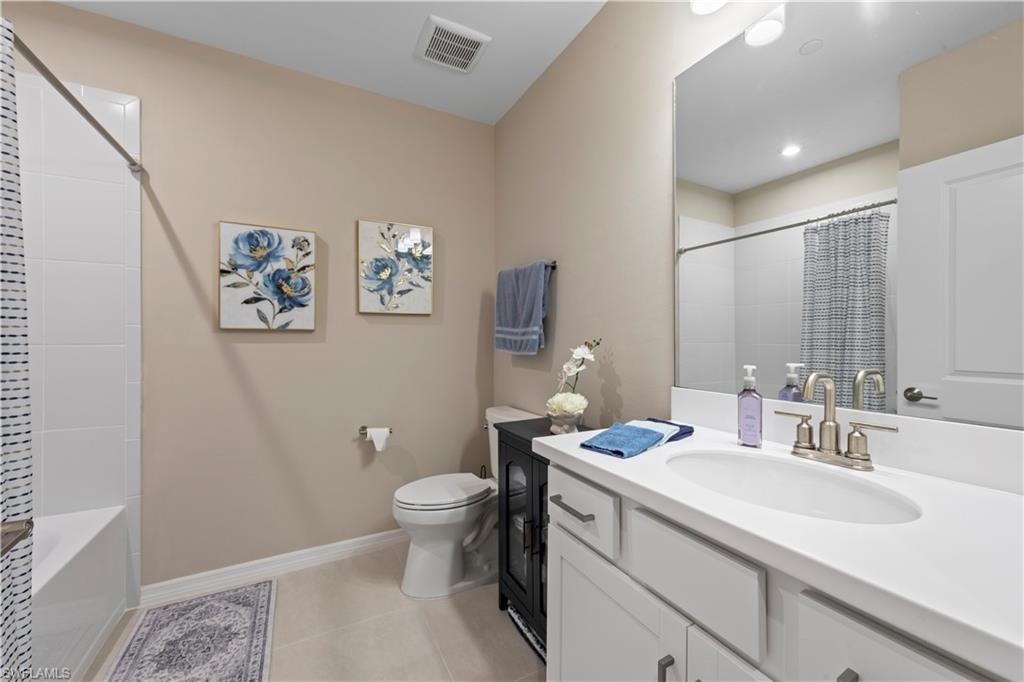 11790 Venetian Lagoon Dr 103 Property Photo 27