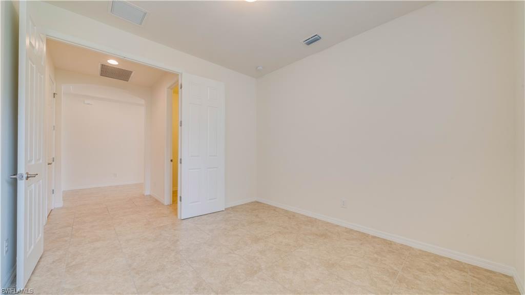 3036 Sunset Pointe Cir Property Photo 11