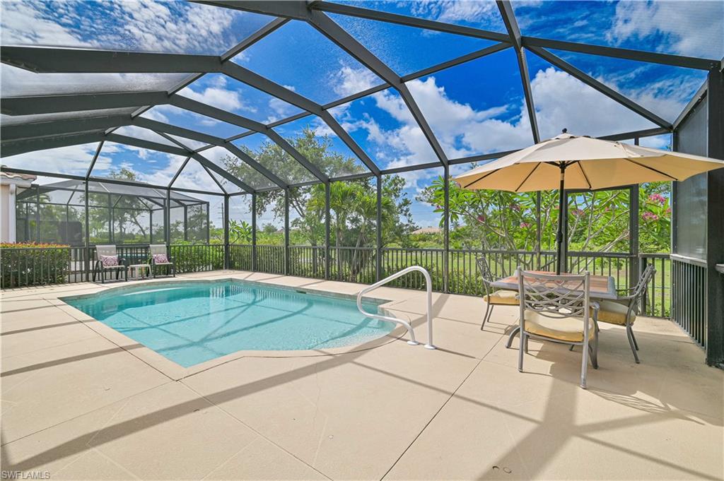 8701 Banyan Bay Blvd Property Photo 2