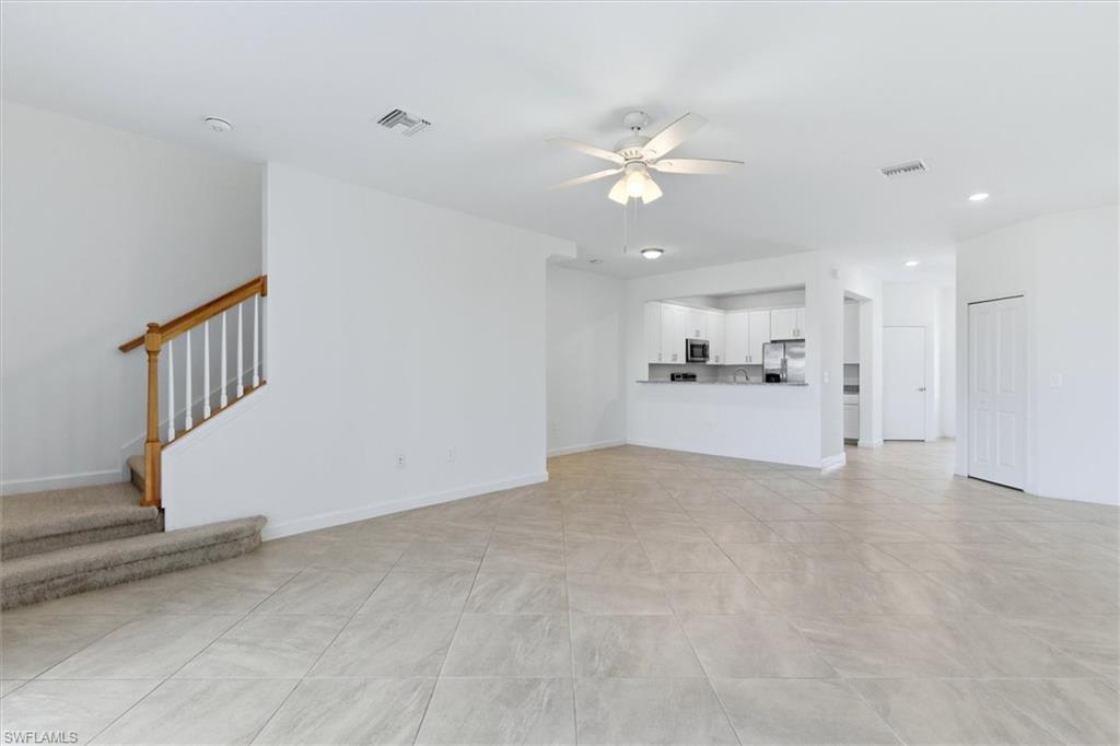 14128 Pine Lodge Ln Property Photo 5