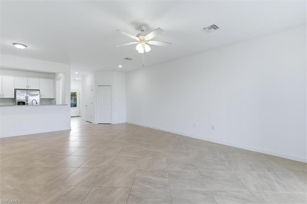 14128 Pine Lodge Ln Property Photo 6