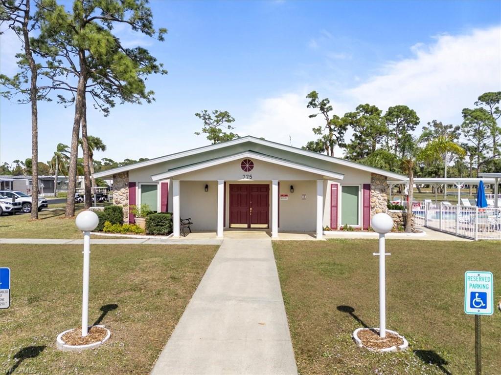 952 Days Ln Property Photo 25