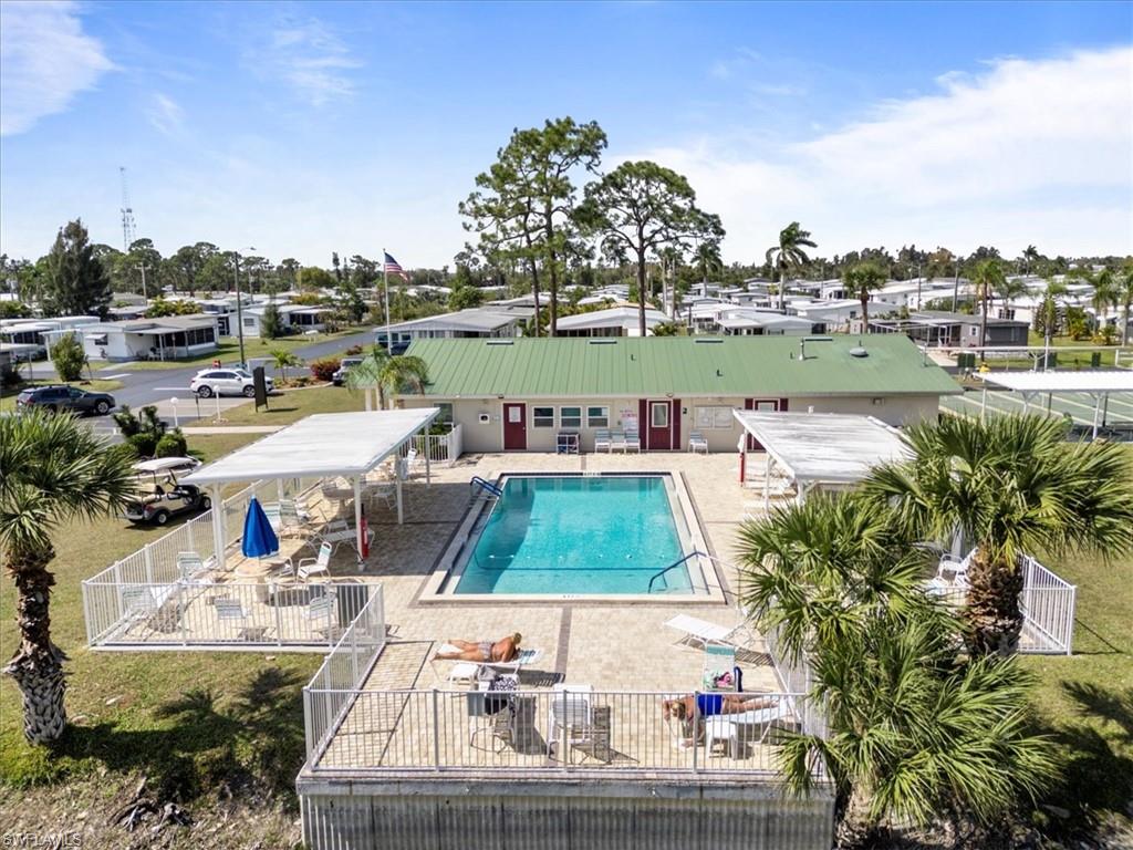 952 Days Ln Property Photo 32