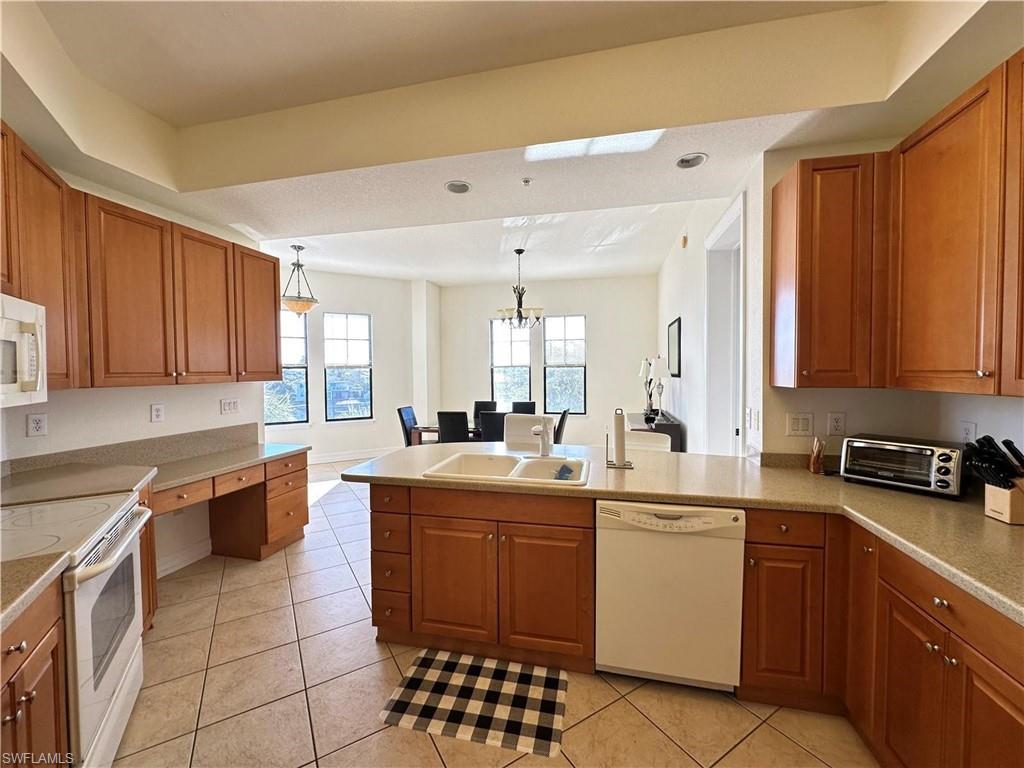 98 Vivante Blvd 315 Property Photo 18