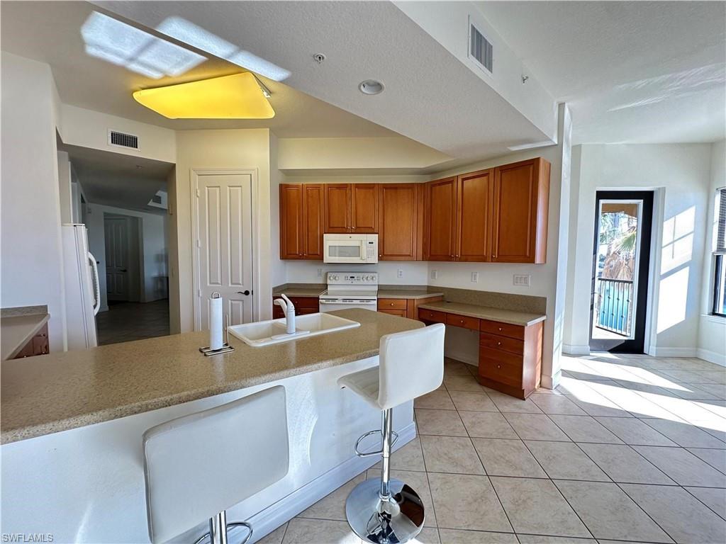 98 Vivante Blvd 315 Property Photo 21