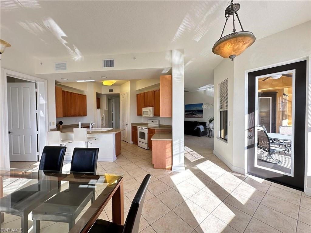 98 Vivante Blvd 315 Property Photo 25