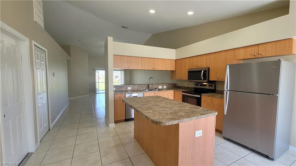 2026 Andalusia Blvd Property Photo 2