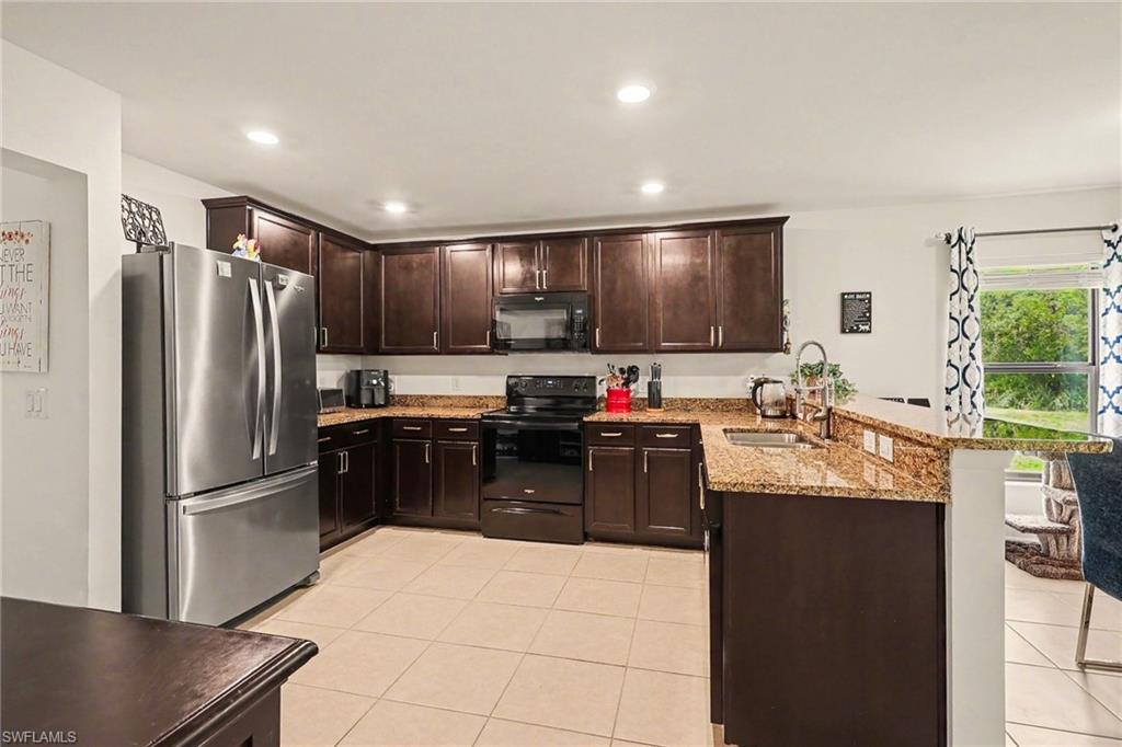 816 La Salle Ave Property Photo 15
