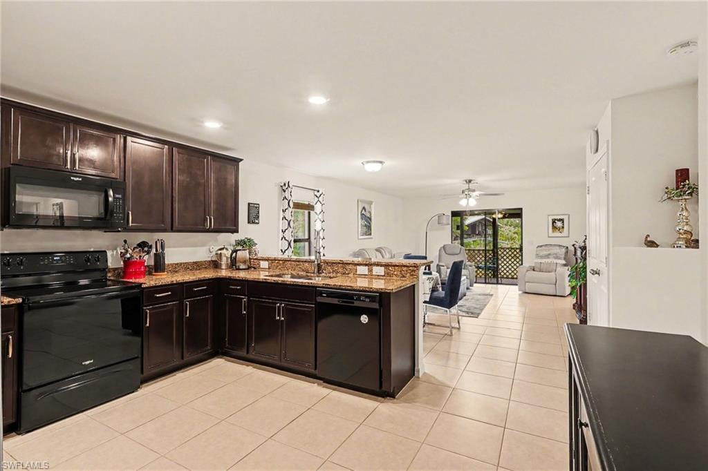816 La Salle Ave Property Photo 16