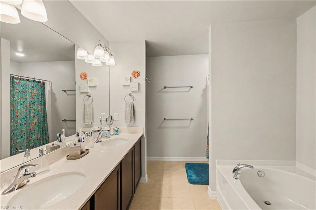 816 La Salle Ave Property Photo 18