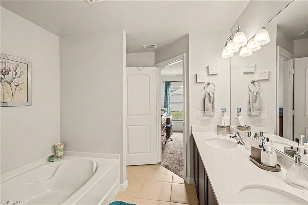 816 La Salle Ave Property Photo 19