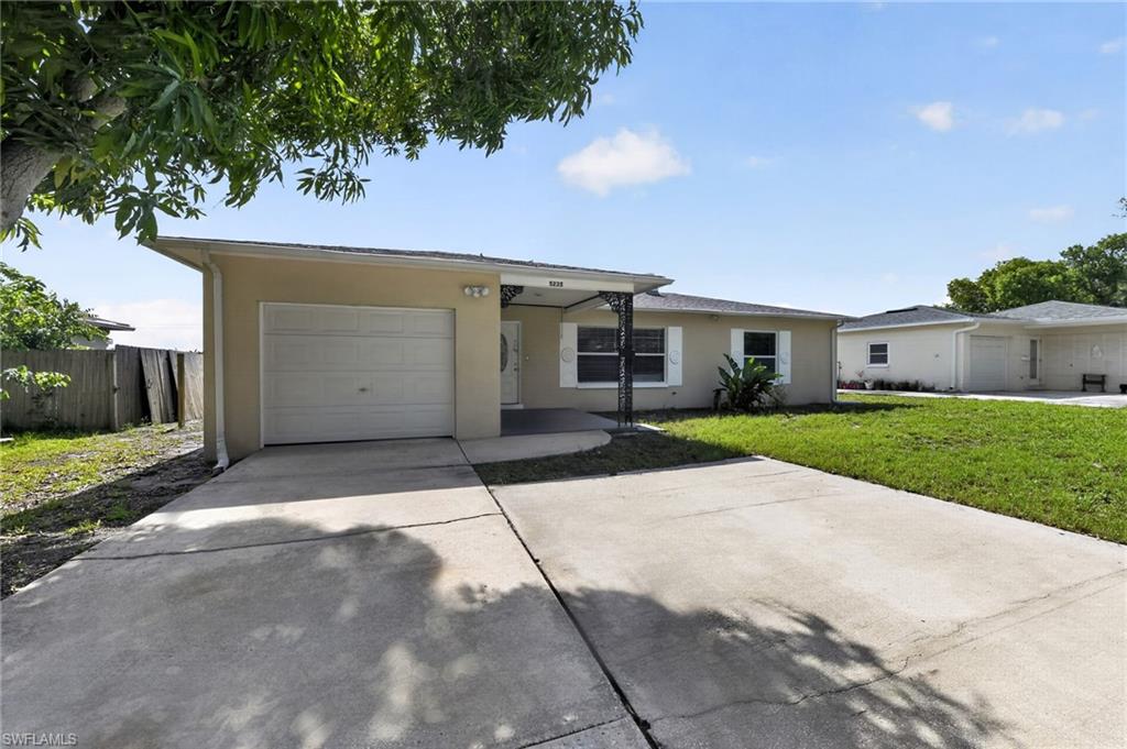 5235 Robin Ln N Property Photo 35